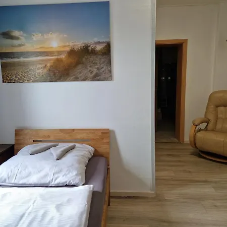 דירה 3, 4 Schlafzimmer, 3 X Bad Dusche, Grosse Kueche, Aufenthaltsraum מוארס